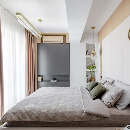 בוקרשט Urbanstay Suites - Prime Location Designer Suite מראה חיצוני תמונה